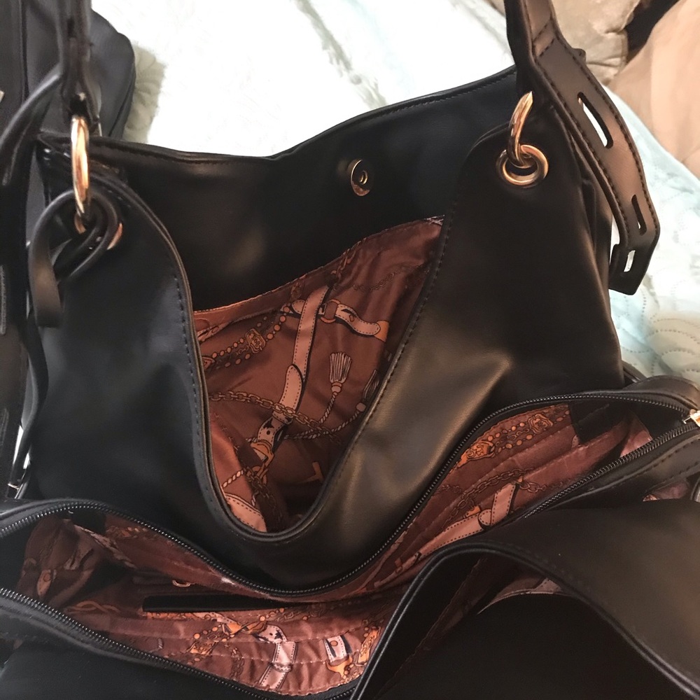 Bag - Picture 2 of 2
